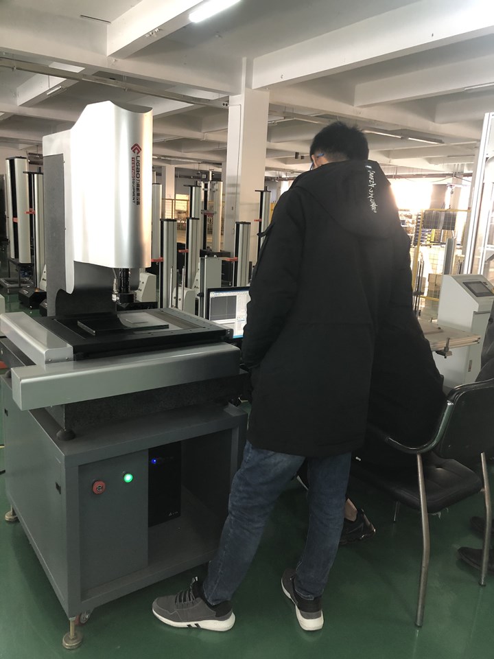 蘇州客戶蒞臨我司驗(yàn)廠選購檢測試驗(yàn)機(jī) 蘇州客戶蒞臨我司驗(yàn)廠選購檢測試驗(yàn)機(jī)